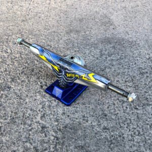 Shivers Esqueleto Trucks 149 mm