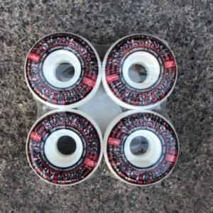 Subversivo Nada Es Real Conicas 54 mm