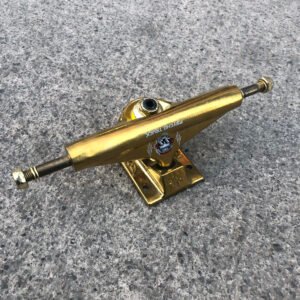 Catrina Psycho Dorado Semi-Pro Trucks 146mm